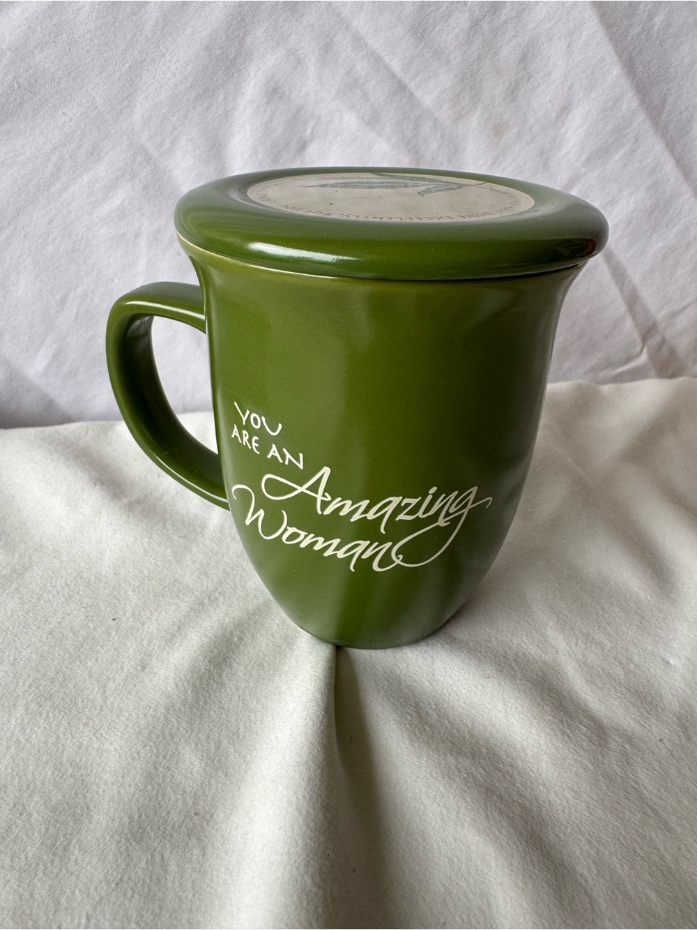 Abbey Gift Green Ceramic Coffee Mug 15 oz w/ Lid Proverbs 31:29 Woman